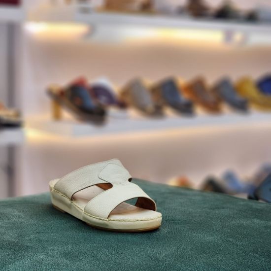 صورة حذاء تميمي جلد طبيعي مديل ت3